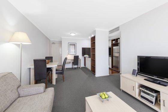 Oaks Brisbane Lexicon Suites Удобства фото