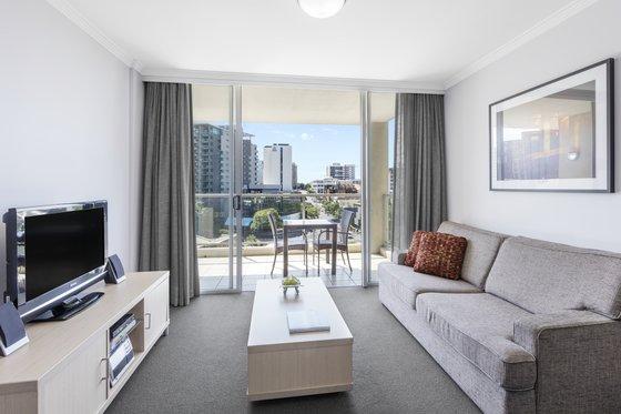 Oaks Brisbane Lexicon Suites Удобства фото