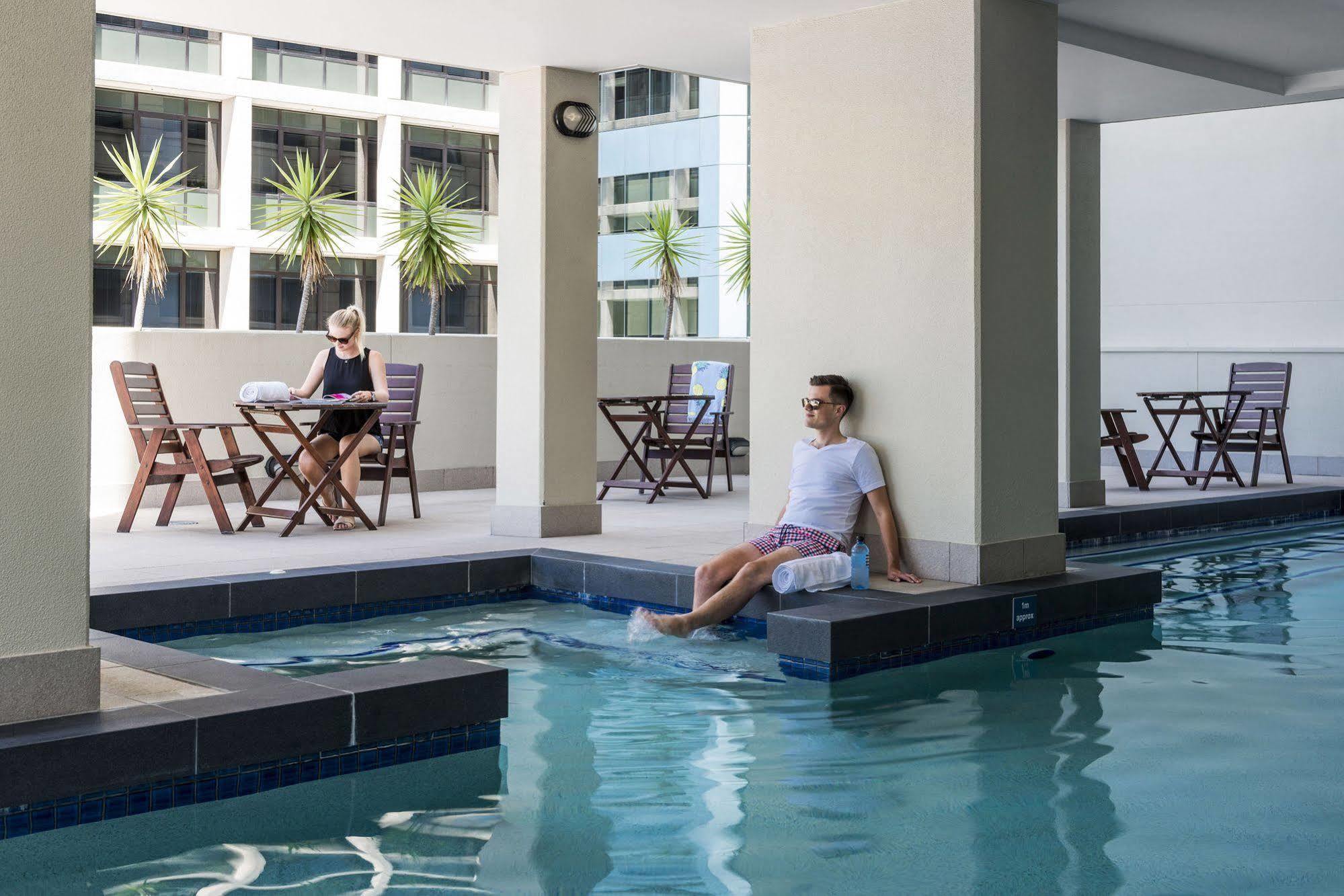 Oaks Brisbane Lexicon Suites Экстерьер фото