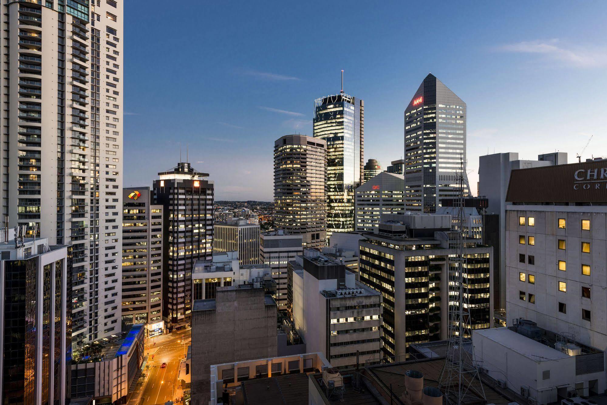 Oaks Brisbane Lexicon Suites Экстерьер фото